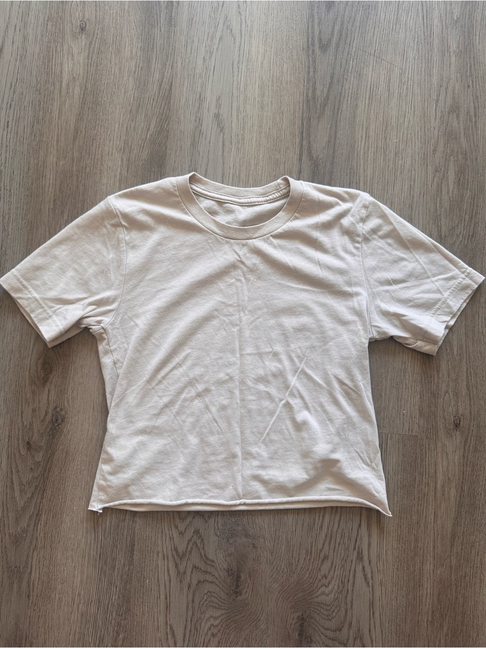 Classic Cream/Off-White Crewneck Women's Cropped Tee